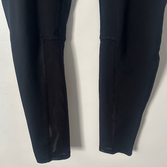The North Face Black Active Leggings - Picture 5 of 5